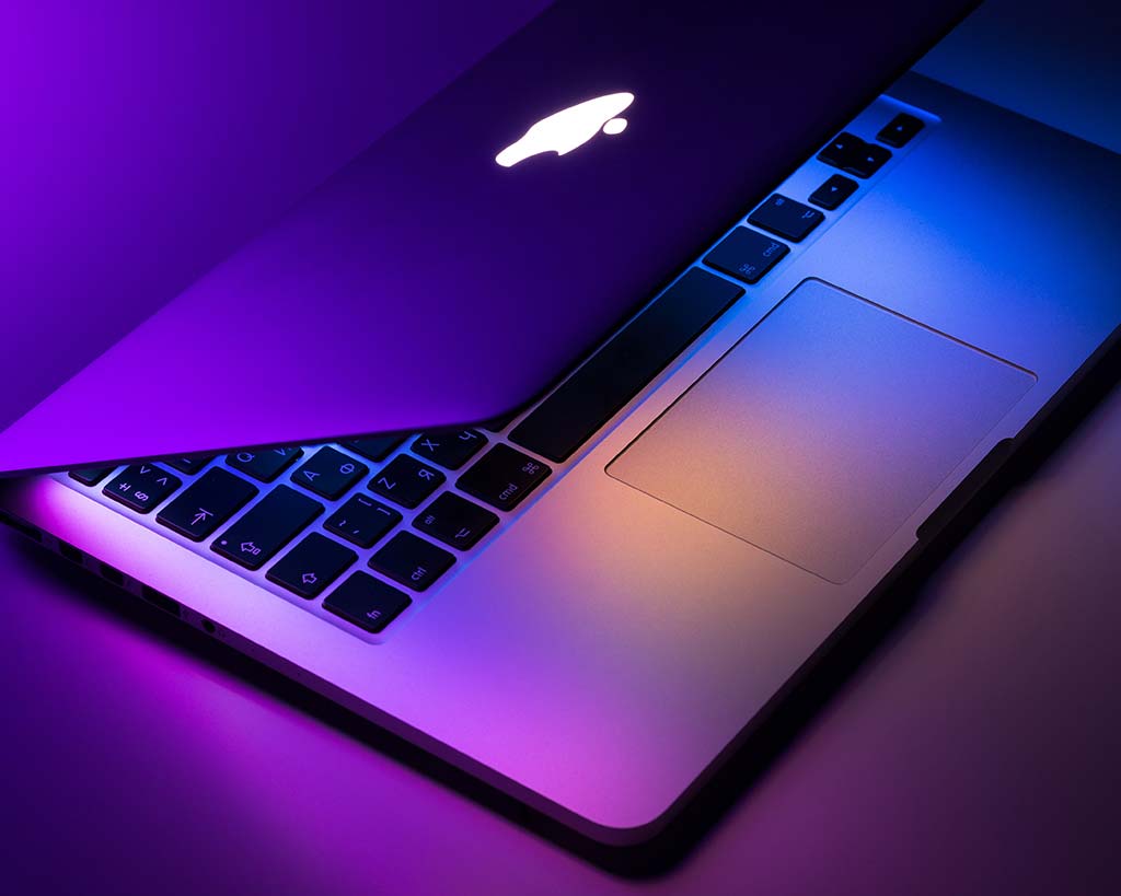 Apple sets March 21 event, Wall Street sees new, smaller iPhone